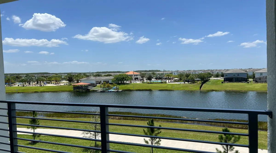 KISSIMMEE, Florida 34746, 3 Bedrooms Bedrooms, ,2 BathroomsBathrooms,Residential,For Sale,PARADOX,0,MFRO6234222