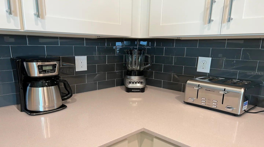 KISSIMMEE, Florida 34746, 3 Bedrooms Bedrooms, ,2 BathroomsBathrooms,Residential,For Sale,PARADOX,0,MFRO6234222