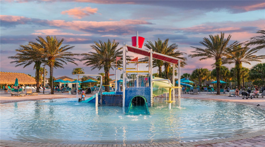 Davenport, Florida 33896, 2 Bedrooms Bedrooms, ,2 Bathroomsbathrooms,Residential,For Sale,Ocean Course,Mfro6208131