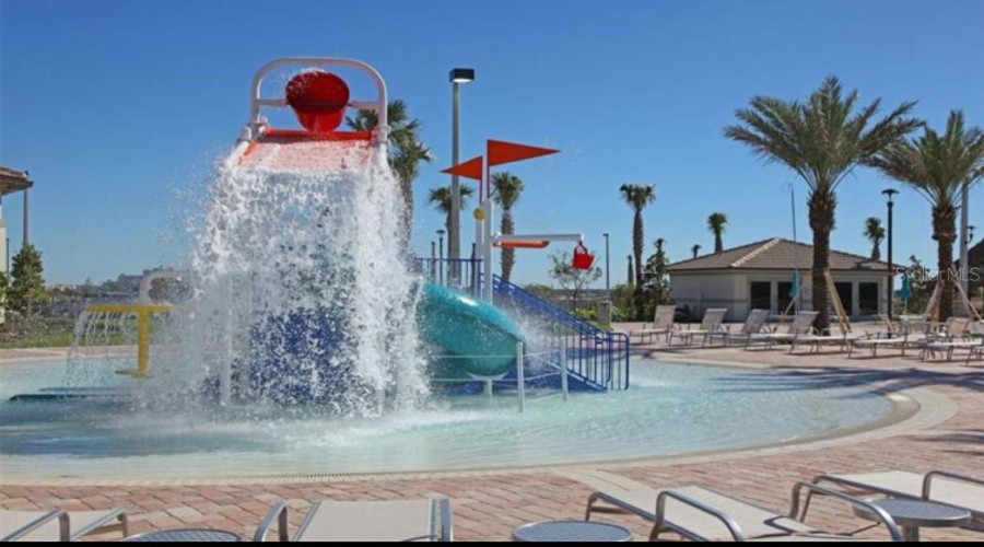 Davenport, Florida 33896, 2 Bedrooms Bedrooms, ,2 Bathroomsbathrooms,Residential,For Sale,Ocean Course,Mfro6208131