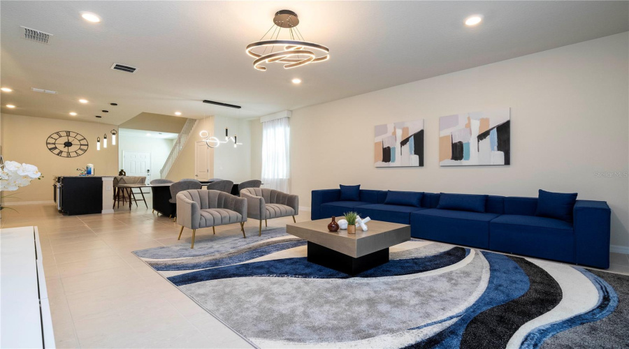 DAVENPORT, Florida 33897, 7 Bedrooms Bedrooms, ,5 BathroomsBathrooms,Residential,For Sale,KAIPO,0,MFRO6237680