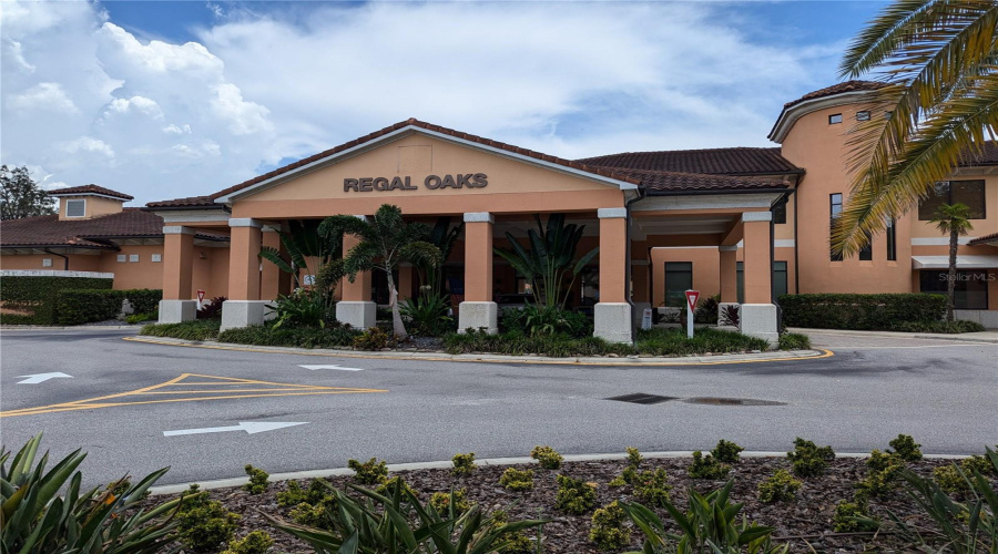 Kissimmee, Florida 34746, 2 Bedrooms Bedrooms, ,2 Bathroomsbathrooms,Residential,For Sale,Triumph,Mfro6237766