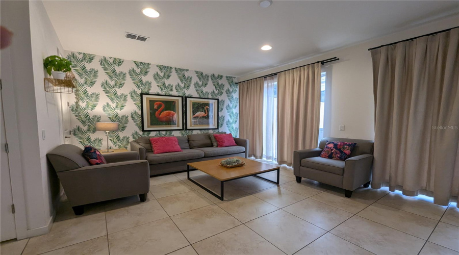 Kissimmee, Florida 34746, 2 Bedrooms Bedrooms, ,2 Bathroomsbathrooms,Residential,For Sale,Triumph,Mfro6237766