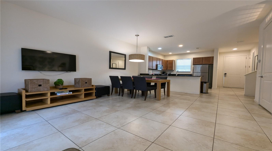 Kissimmee, Florida 34746, 2 Bedrooms Bedrooms, ,2 Bathroomsbathrooms,Residential,For Sale,Triumph,Mfro6237766