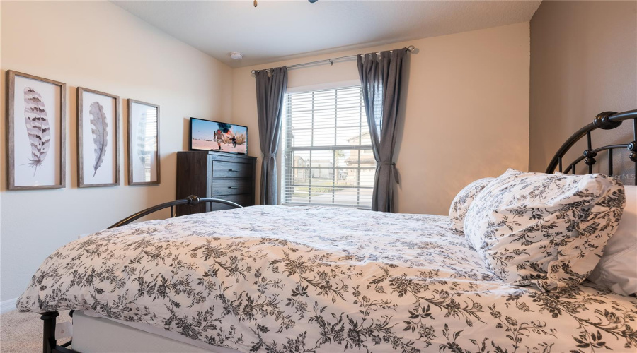 KISSIMMEE, Florida 34747, 4 Bedrooms Bedrooms, ,3 BathroomsBathrooms,Residential,For Sale,RHODES,0,MFRS5111481