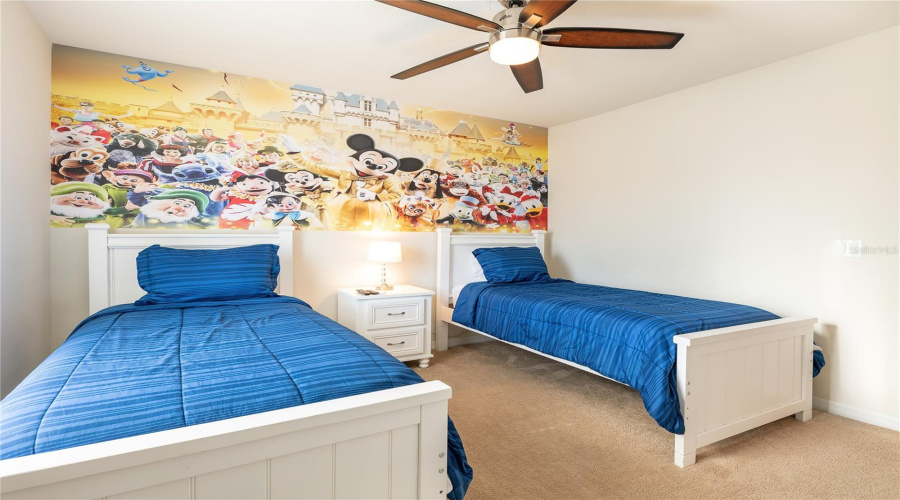KISSIMMEE, Florida 34747, 4 Bedrooms Bedrooms, ,3 BathroomsBathrooms,Residential,For Sale,RHODES,0,MFRS5111481