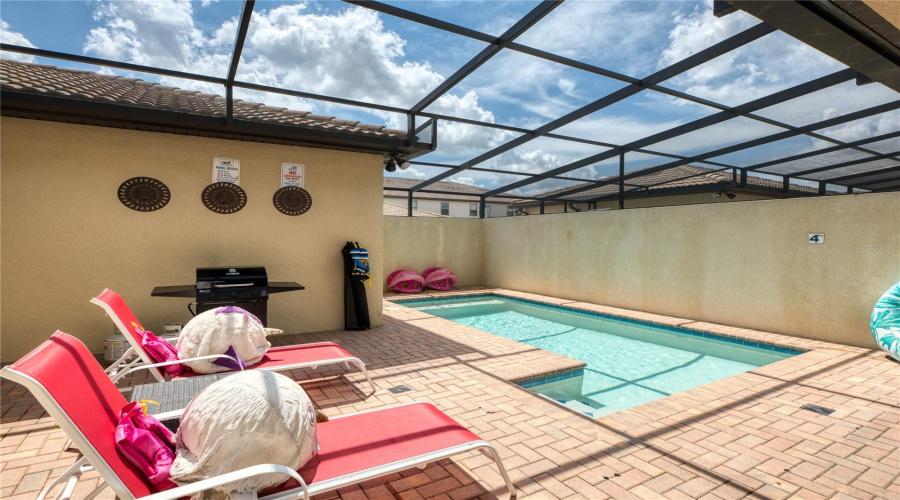KISSIMMEE, Florida 34747, 4 Bedrooms Bedrooms, ,3 BathroomsBathrooms,Residential,For Sale,RHODES,0,MFRS5111481