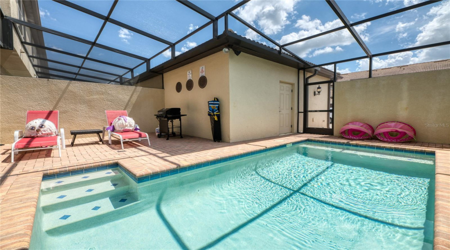 KISSIMMEE, Florida 34747, 4 Bedrooms Bedrooms, ,3 BathroomsBathrooms,Residential,For Sale,RHODES,0,MFRS5111481