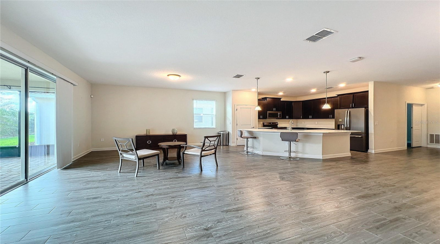 DAVENPORT, Florida 33896, 4 Bedrooms Bedrooms, ,2 BathroomsBathrooms,Residential,For Sale,BLACKWOLF RUN RD,0,MFRO6237730