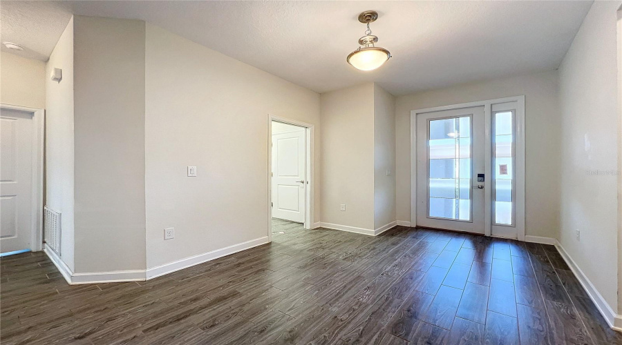 DAVENPORT, Florida 33896, 4 Bedrooms Bedrooms, ,2 BathroomsBathrooms,Residential,For Sale,BLACKWOLF RUN RD,0,MFRO6237730