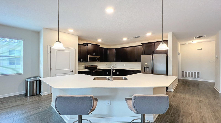 DAVENPORT, Florida 33896, 4 Bedrooms Bedrooms, ,2 BathroomsBathrooms,Residential,For Sale,BLACKWOLF RUN RD,0,MFRO6237730