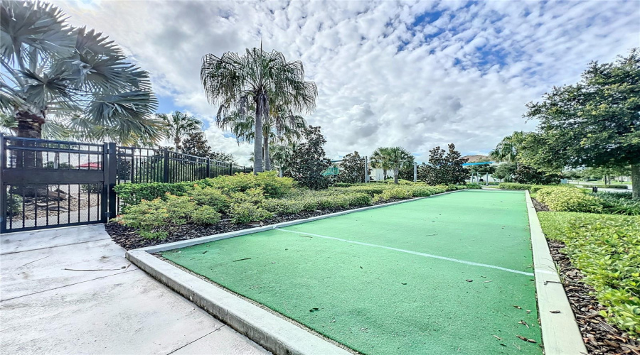 DAVENPORT, Florida 33896, 4 Bedrooms Bedrooms, ,2 BathroomsBathrooms,Residential,For Sale,BLACKWOLF RUN RD,0,MFRO6237730