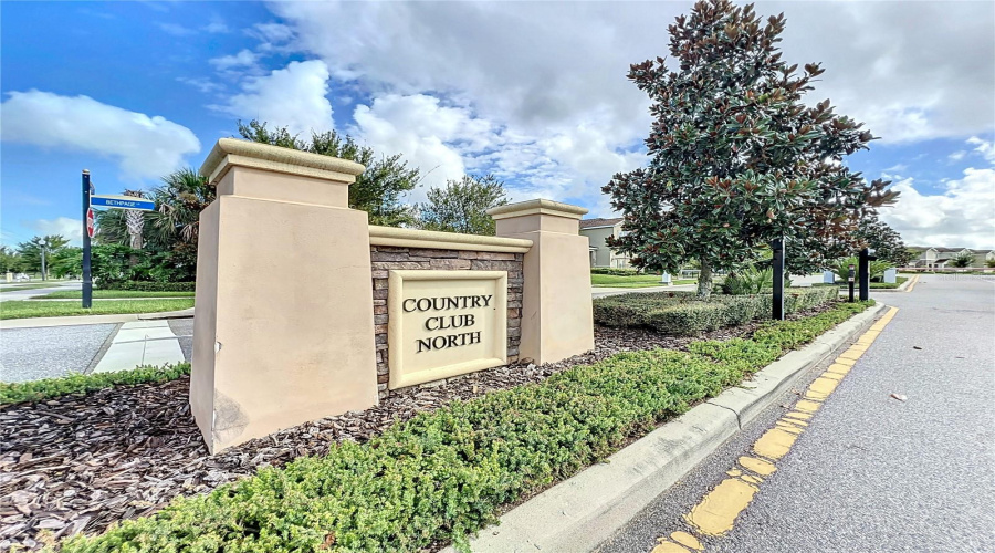 DAVENPORT, Florida 33896, 4 Bedrooms Bedrooms, ,2 BathroomsBathrooms,Residential,For Sale,BLACKWOLF RUN RD,0,MFRO6237730