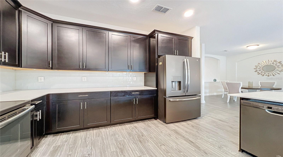 DAVENPORT, Florida 33896, 4 Bedrooms Bedrooms, ,2 BathroomsBathrooms,Residential,For Sale,BLACKWOLF RUN RD,0,MFRO6237730