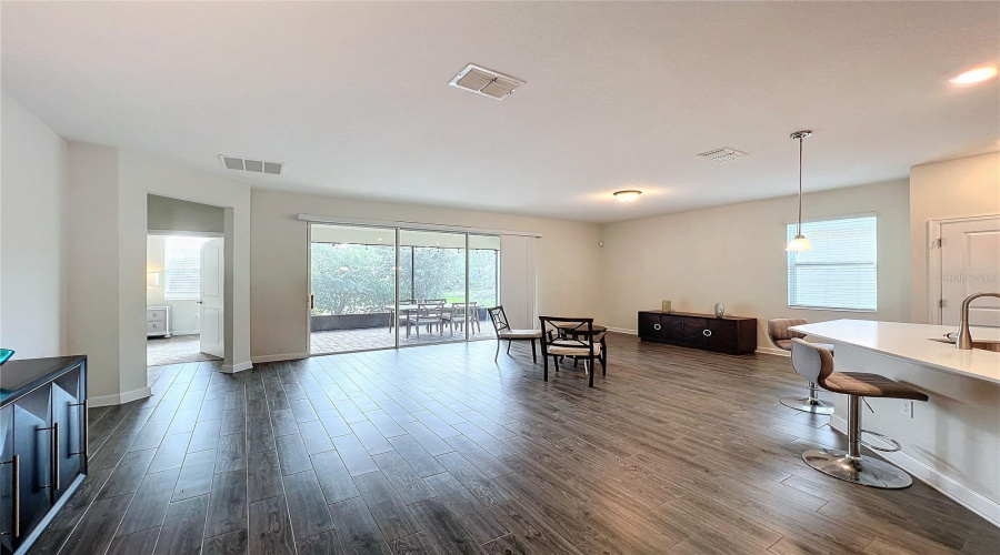 DAVENPORT, Florida 33896, 4 Bedrooms Bedrooms, ,2 BathroomsBathrooms,Residential,For Sale,BLACKWOLF RUN RD,0,MFRO6237730
