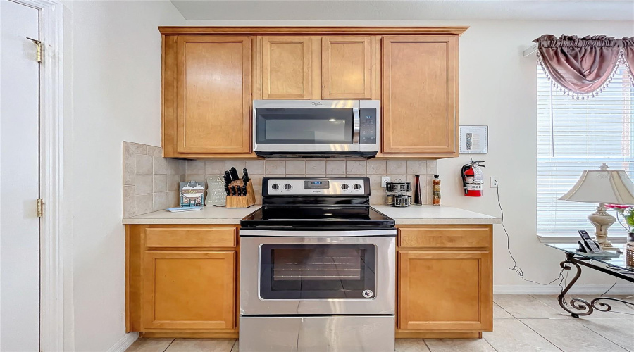Davenport, Florida 33837, 4 Bedrooms Bedrooms, ,4 Bathroomsbathrooms,Residential,For Sale,Orange Cosmos,Mfrg5086625