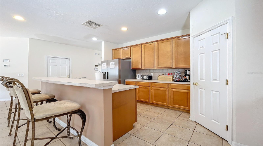 Davenport, Florida 33837, 4 Bedrooms Bedrooms, ,4 Bathroomsbathrooms,Residential,For Sale,Orange Cosmos,Mfrg5086625