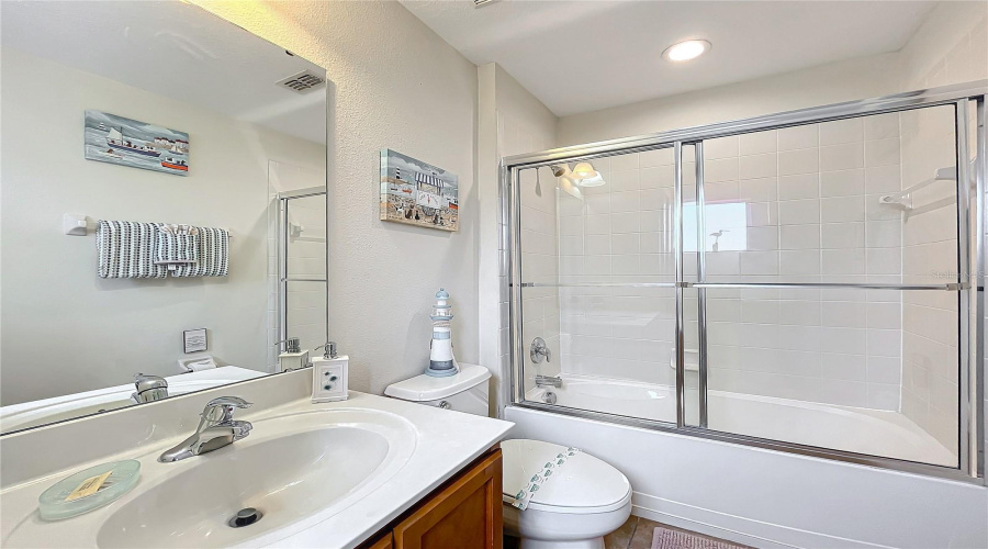 Davenport, Florida 33837, 4 Bedrooms Bedrooms, ,4 Bathroomsbathrooms,Residential,For Sale,Orange Cosmos,Mfrg5086625