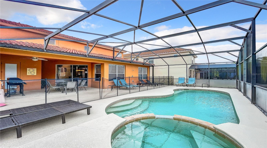 Davenport, Florida 33837, 4 Bedrooms Bedrooms, ,4 Bathroomsbathrooms,Residential,For Sale,Orange Cosmos,Mfrg5086625