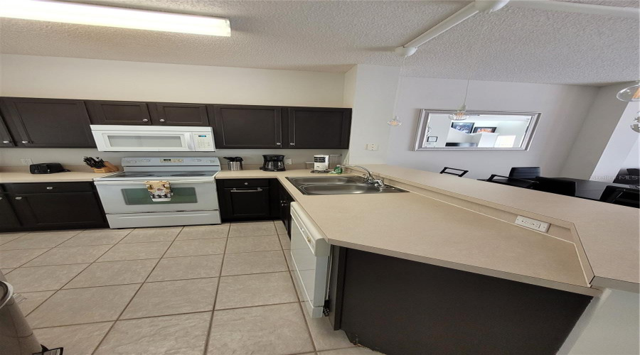 Kissimmee, Florida 34746, 3 Bedrooms Bedrooms, ,2 Bathroomsbathrooms,Residential,For Sale,Flagler Beach,Mfrs5091882