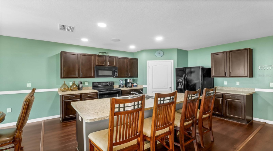 DAVENPORT, Florida 33837, 5 Bedrooms Bedrooms, ,3 BathroomsBathrooms,Residential,For Sale,HAMLET,0,MFRO6236293