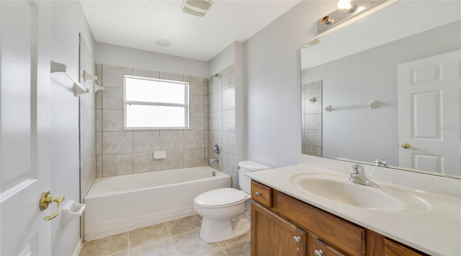 KISSIMMEE, Florida 34746, 5 Bedrooms Bedrooms, ,4 BathroomsBathrooms,Residential,For Sale,BOATING,0,MFRO6238925