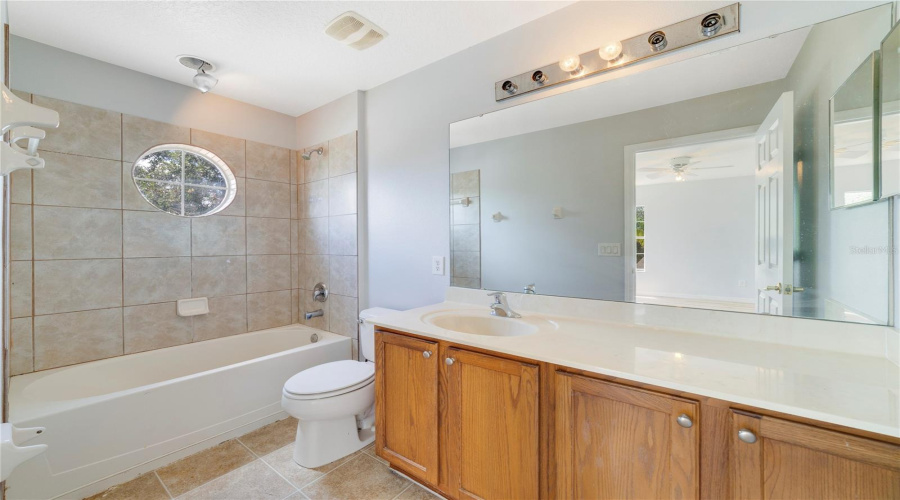 KISSIMMEE, Florida 34746, 5 Bedrooms Bedrooms, ,4 BathroomsBathrooms,Residential,For Sale,BOATING,0,MFRO6238925