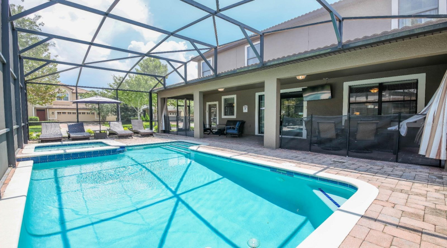 DAVENPORT, Florida 33896, 7 Bedrooms Bedrooms, ,5 BathroomsBathrooms,Residential,For Sale,EL CARO,0,MFRO6237037