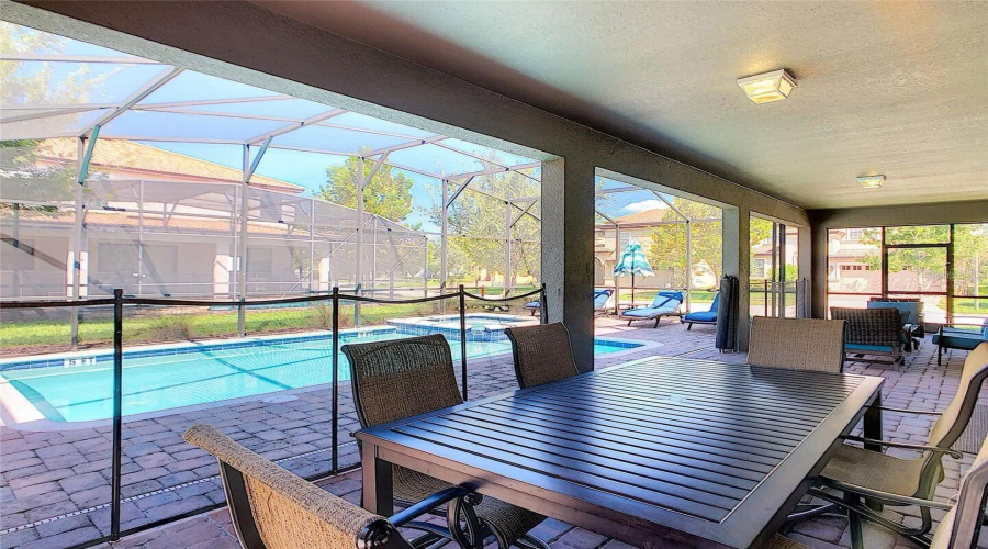 DAVENPORT, Florida 33896, 7 Bedrooms Bedrooms, ,5 BathroomsBathrooms,Residential,For Sale,EL CARO,0,MFRO6237037