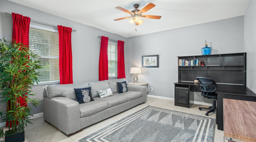 DAVENPORT, Florida 33837, 6 Bedrooms Bedrooms, ,5 BathroomsBathrooms,Residential,For Sale,OAKBOURNE,0,MFRO6238674