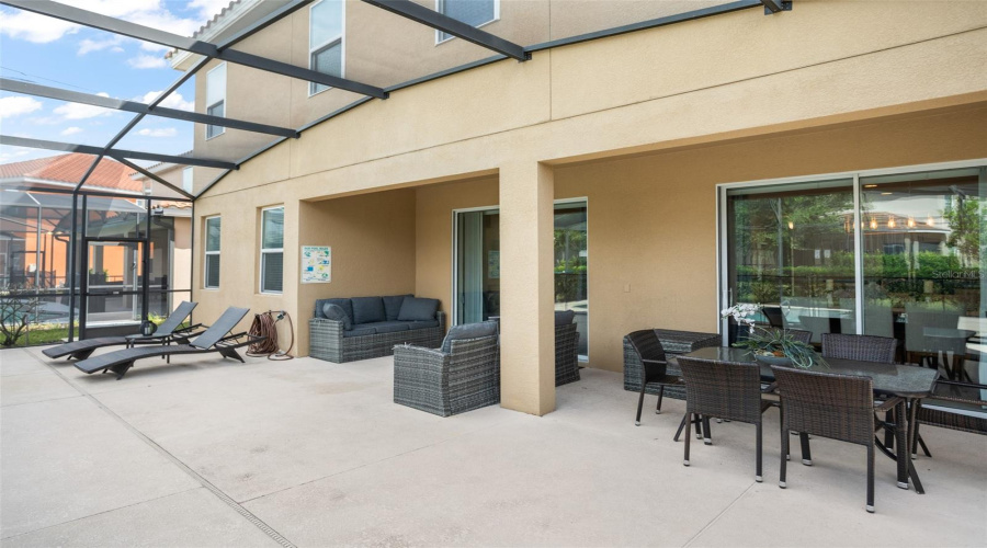 DAVENPORT, Florida 33837, 6 Bedrooms Bedrooms, ,5 BathroomsBathrooms,Residential,For Sale,OAKBOURNE,0,MFRO6238674