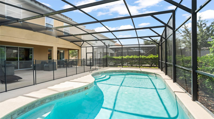 DAVENPORT, Florida 33837, 6 Bedrooms Bedrooms, ,5 BathroomsBathrooms,Residential,For Sale,OAKBOURNE,0,MFRO6238674