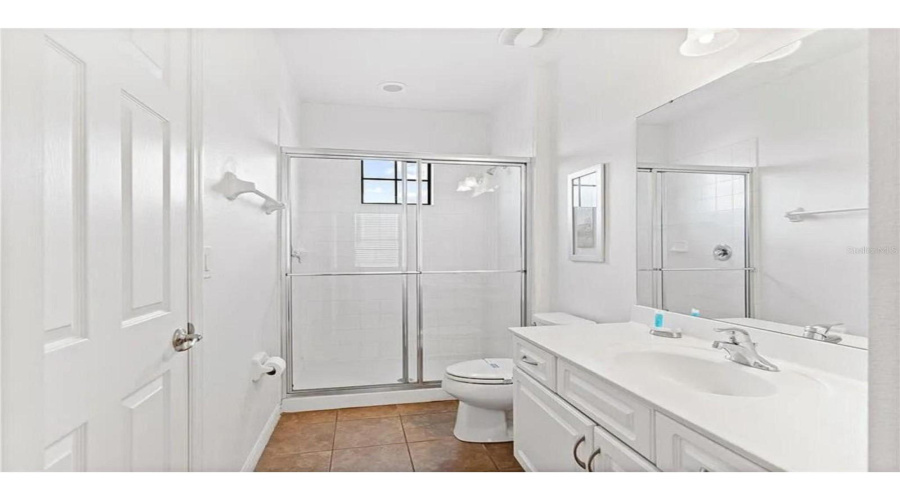 DAVENPORT, Florida 33837, 4 Bedrooms Bedrooms, ,4 BathroomsBathrooms,Residential,For Sale,ROSEMONT,0,MFRO6238719