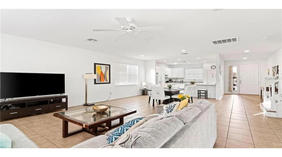 DAVENPORT, Florida 33837, 4 Bedrooms Bedrooms, ,4 BathroomsBathrooms,Residential,For Sale,ROSEMONT,0,MFRO6238719