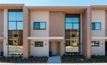 KISSIMMEE, Florida 34747, 3 Bedrooms Bedrooms, ,3 BathroomsBathrooms,Residential,For Sale,BROOKLYN,0,MFRO6238297