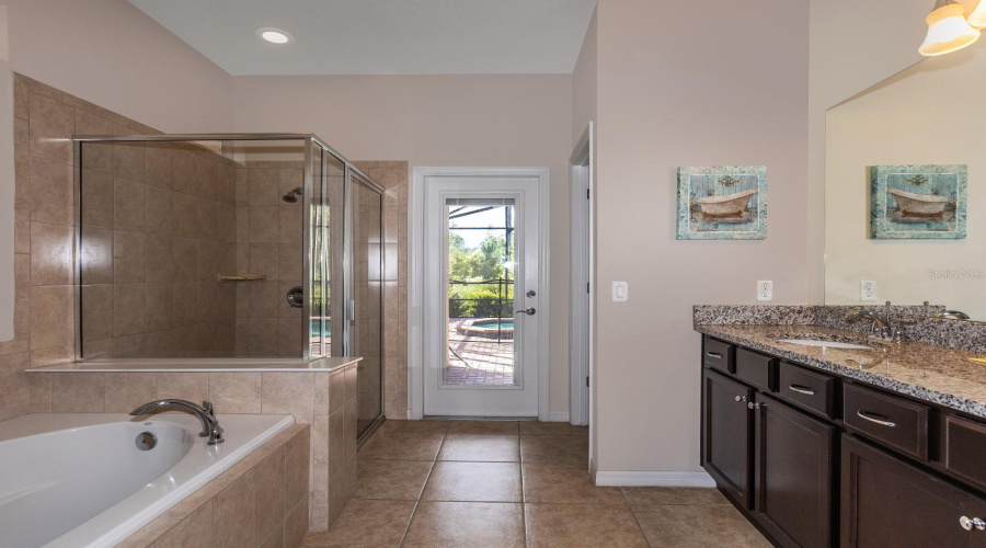 KISSIMMEE, Florida 34747, 9 Bedrooms Bedrooms, ,6 BathroomsBathrooms,Residential,For Sale,MACAPA,0,MFRO6238456