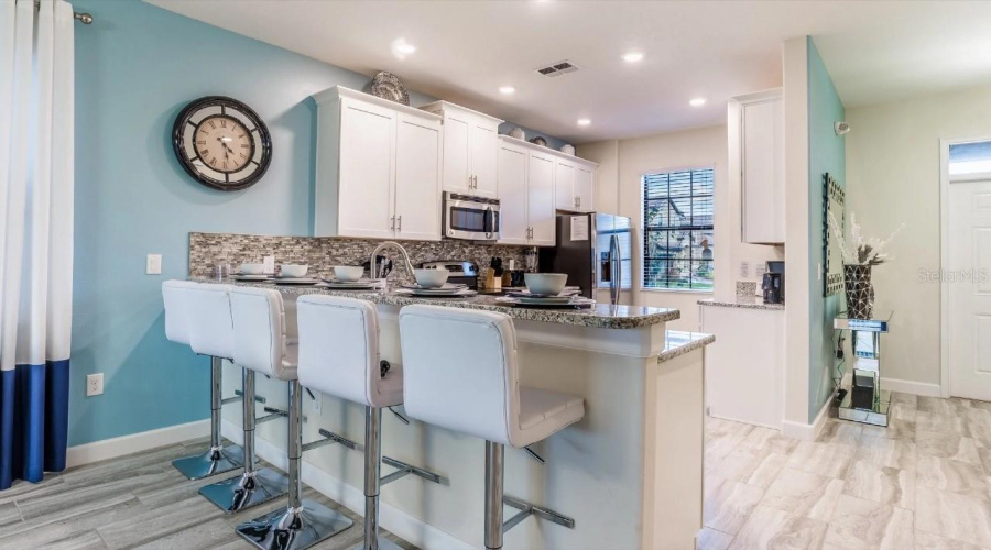 DAVENPORT, Florida 33896, 5 Bedrooms Bedrooms, ,4 BathroomsBathrooms,Residential,For Sale,ROLLING FAIRWAYS,0,MFRS5111635