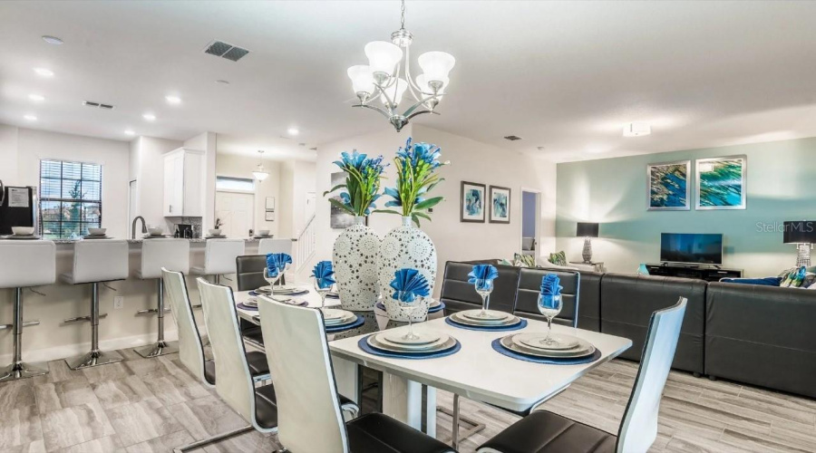 DAVENPORT, Florida 33896, 5 Bedrooms Bedrooms, ,4 BathroomsBathrooms,Residential,For Sale,ROLLING FAIRWAYS,0,MFRS5111635