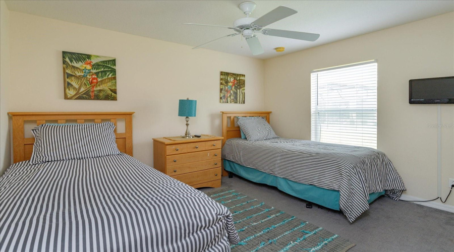 DAVENPORT, Florida 33896, 5 Bedrooms Bedrooms, ,3 BathroomsBathrooms,Residential,For Sale,ROYAL RIDGE DR,0,MFRT3397722