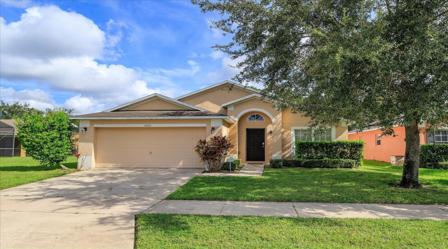 DAVENPORT, Florida 33896, 5 Bedrooms Bedrooms, ,3 BathroomsBathrooms,Residential,For Sale,ROYAL RIDGE DR,0,MFRT3397722