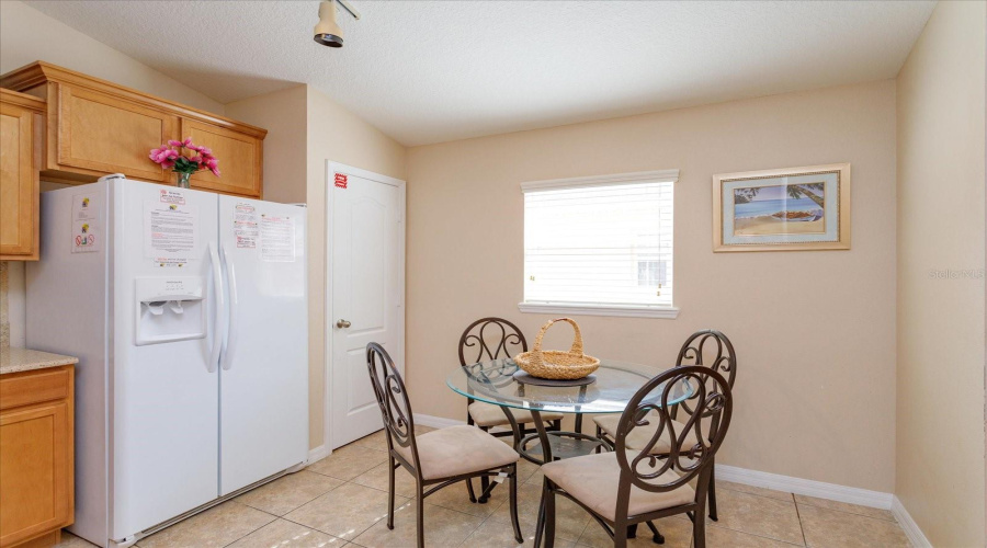 DAVENPORT, Florida 33896, 5 Bedrooms Bedrooms, ,3 BathroomsBathrooms,Residential,For Sale,ROYAL RIDGE DR,0,MFRT3397722