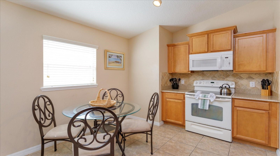 DAVENPORT, Florida 33896, 5 Bedrooms Bedrooms, ,3 BathroomsBathrooms,Residential,For Sale,ROYAL RIDGE DR,0,MFRT3397722