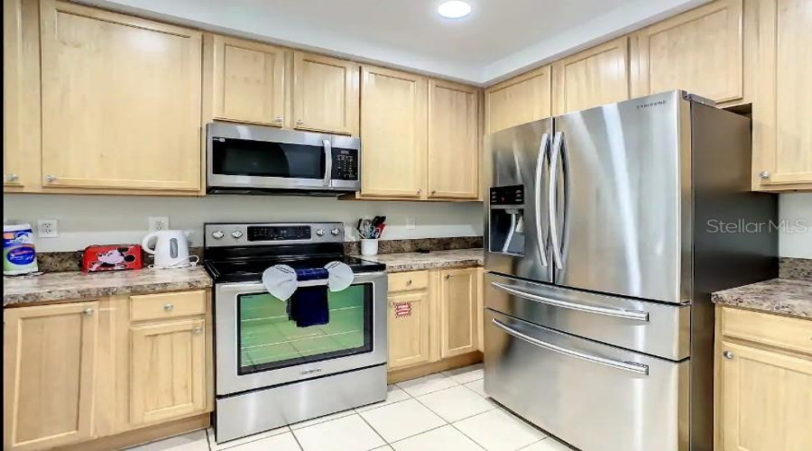 KISSIMMEE, Florida 34747, 3 Bedrooms Bedrooms, ,2 BathroomsBathrooms,Residential,For Sale,TREASURE TROVE,0,MFRO6192244