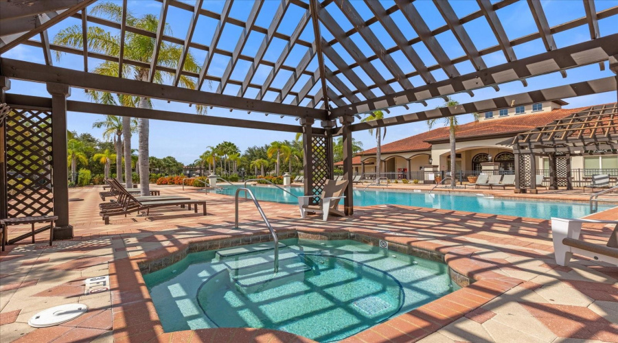 KISSIMMEE, Florida 34746, 4 Bedrooms Bedrooms, ,3 BathroomsBathrooms,Residential,For Sale,MARCELLO,MFRO6234270