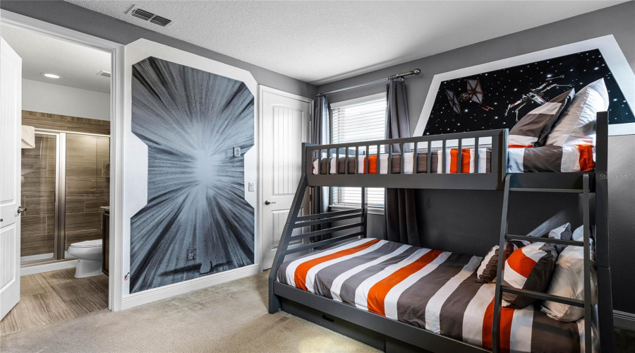 KISSIMMEE, Florida 34747, 5 Bedrooms Bedrooms, ,5 BathroomsBathrooms,Residential,For Sale,PENDANT,0,MFRS5112064