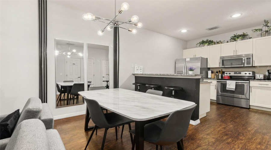 KISSIMMEE, Florida 34747, 3 Bedrooms Bedrooms, ,2 BathroomsBathrooms,Residential,For Sale,SILVER,0,MFRS5111716