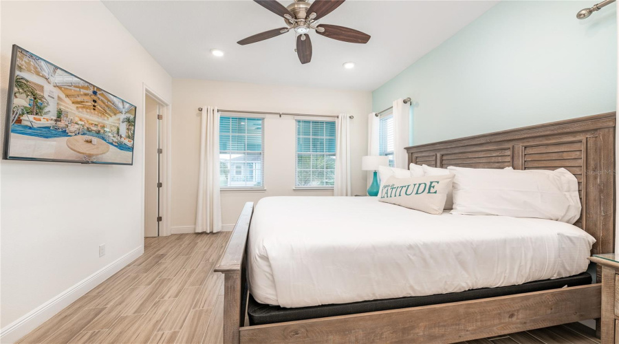KISSIMMEE, Florida 34747, 2 Bedrooms Bedrooms, ,2 BathroomsBathrooms,Residential,For Sale,SEA PLANE,0,MFRS5112270