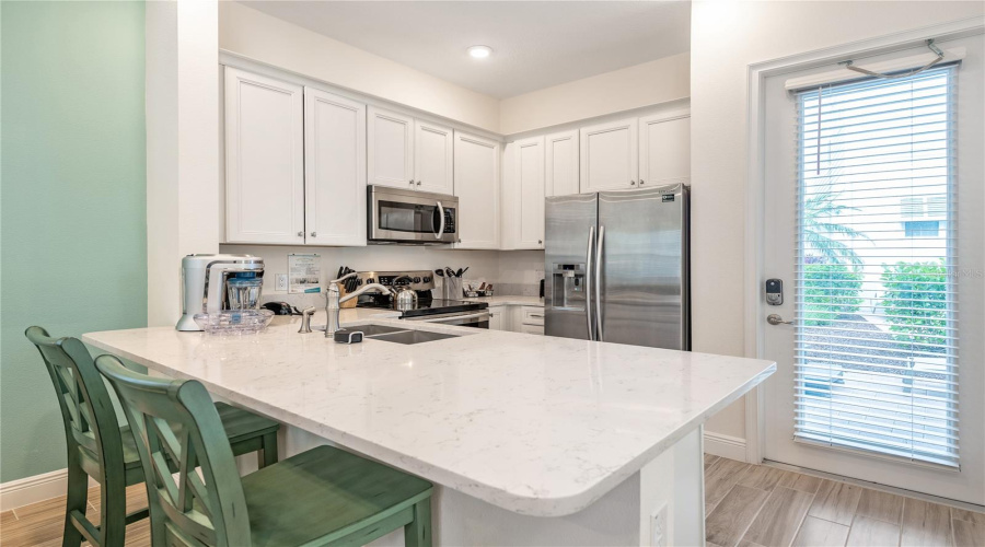 KISSIMMEE, Florida 34747, 2 Bedrooms Bedrooms, ,2 BathroomsBathrooms,Residential,For Sale,SEA PLANE,0,MFRS5112270