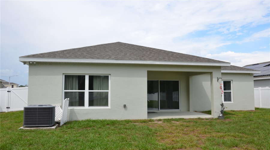 DAVENPORT, Florida 33837, 4 Bedrooms Bedrooms, ,2 BathroomsBathrooms,Residential,For Sale,AVENAL,0,MFRO6148834