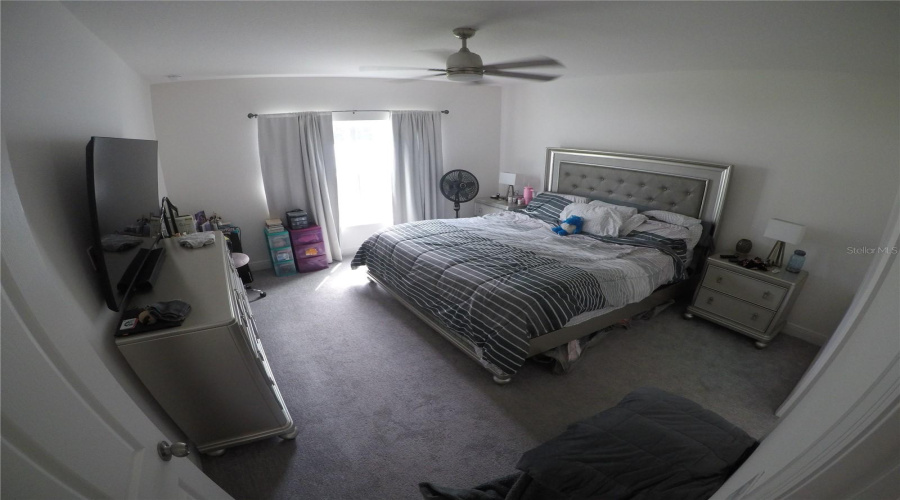 DAVENPORT, Florida 33837, 4 Bedrooms Bedrooms, ,2 BathroomsBathrooms,Residential,For Sale,AVENAL,0,MFRO6148834